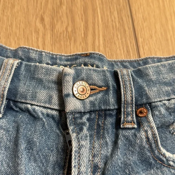 American Eagle Outfitters Blue Distressed Jean Shorts - Picture 6 of 10
